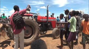 MAMPIKONY : FOKONOLONA NAIDITRA AMPONJA VOKATRY NY FANENJEHANA NOHON’NY ADY TANY